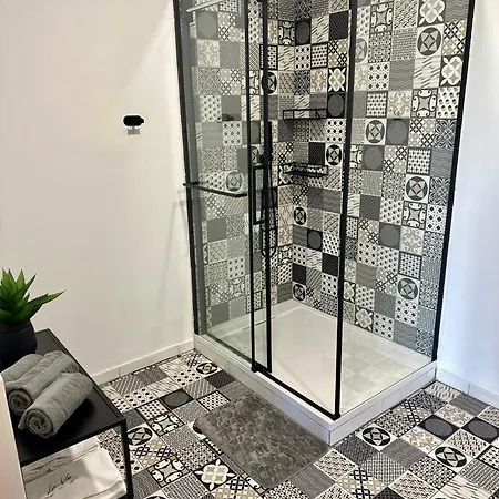 Apartma La Vie * Kostanjevica na Krki